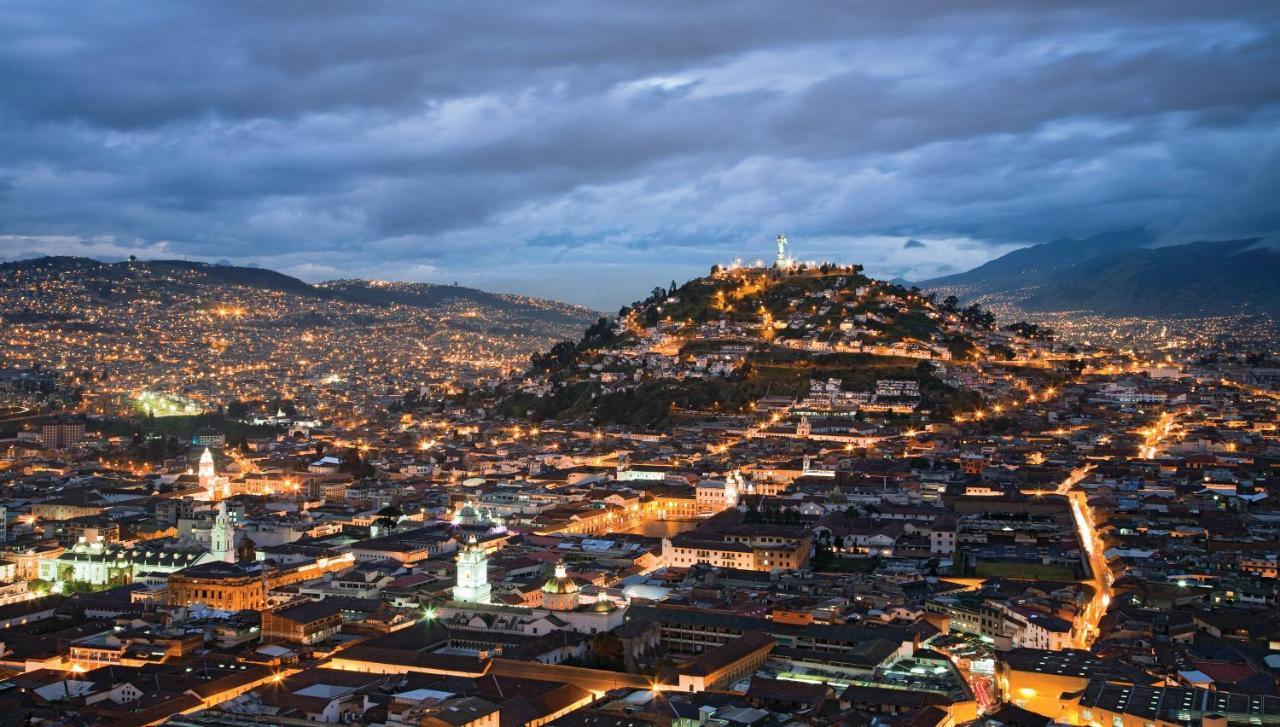 Mercure Alameda Quito Exterior photo